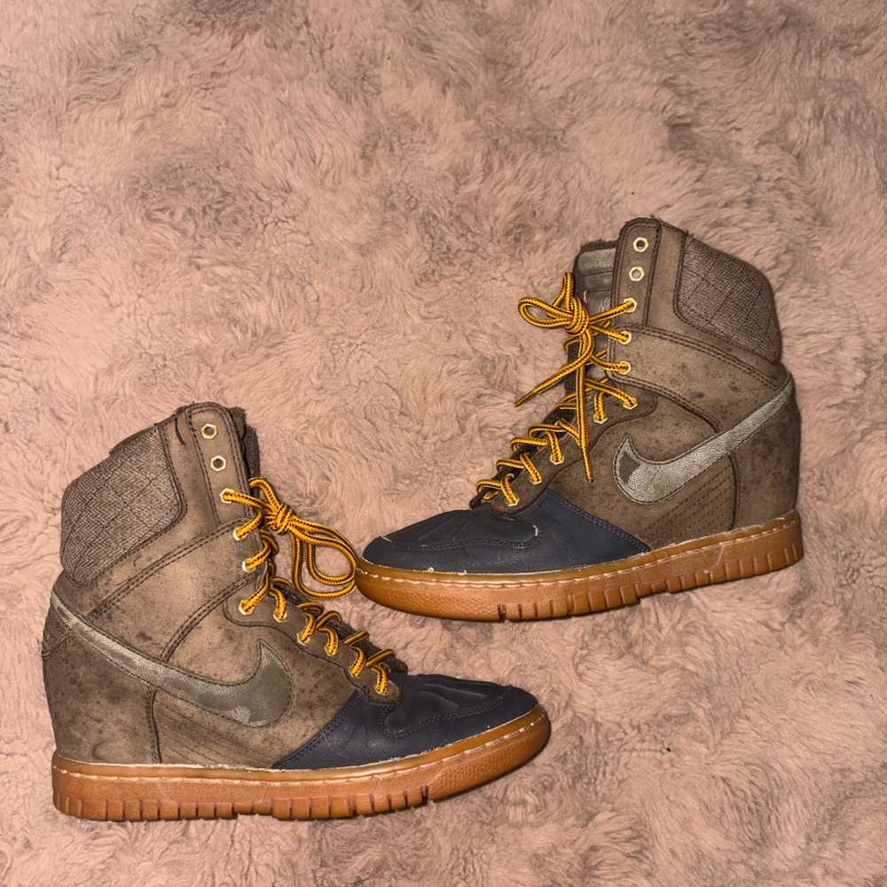 Nike Hi Dunk Women's Brown and Tan Wedge Sneakers